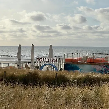 Waves Of Westende - A With A Sea View * ミデルケルケ