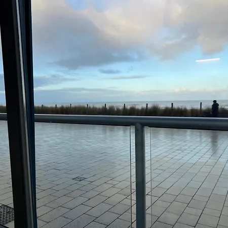 Waves Of Westende - A With A Sea View * ミデルケルケ