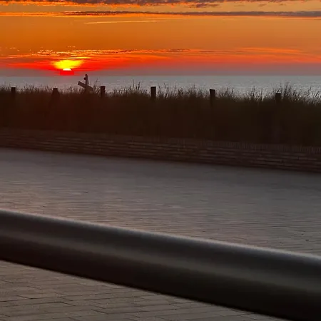 Waves Of Westende - A With A Sea View * ミデルケルケ